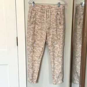 Athleta Cabo Tide Linen Joggers